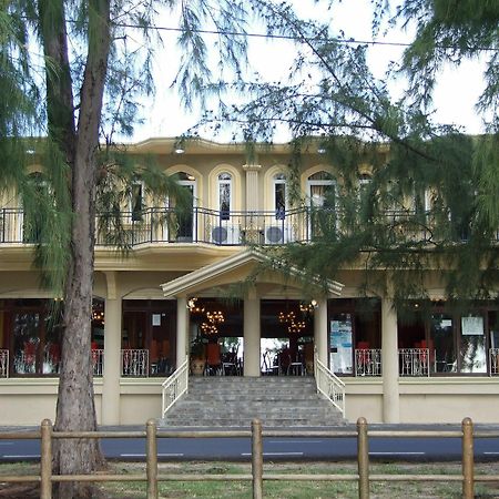 White Shell Lounge And Restaurant Hotel Flic en Flac Luaran gambar